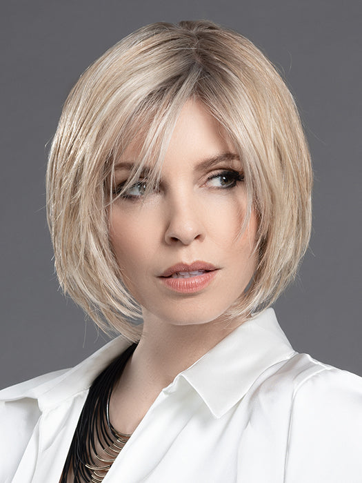 Human/Synthetic Hair Blend Wig MOOD DELUXE by ELLEN WILLE in CHAMPAGNE ROOTED 22.16.25 | Light Neutral Blonde and Medium Blonde with Lightest Golden Blonde Blend and Shaded Roots