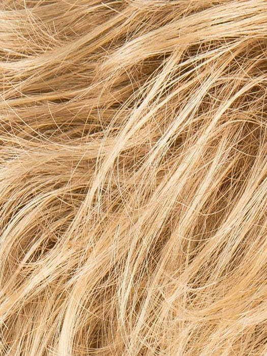 LIGHT CARAMEL MIX 26.19.20 | Light Golden Blonde and Light Honey Blonde blended with Light Strawberry Blonde Blend